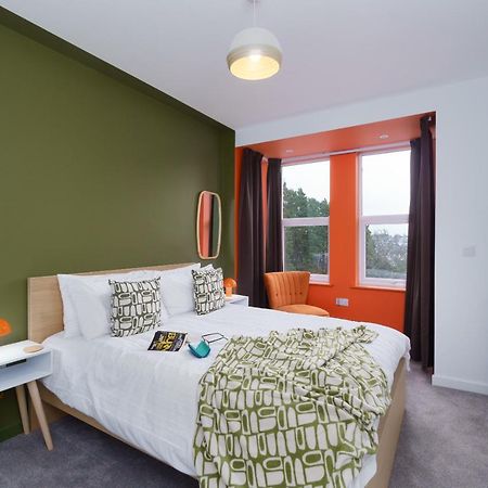 Apartment Two - Private Car Park, Comfortable And Well Equipped - By Ocean City Retreats Plymouth Eksteriør billede