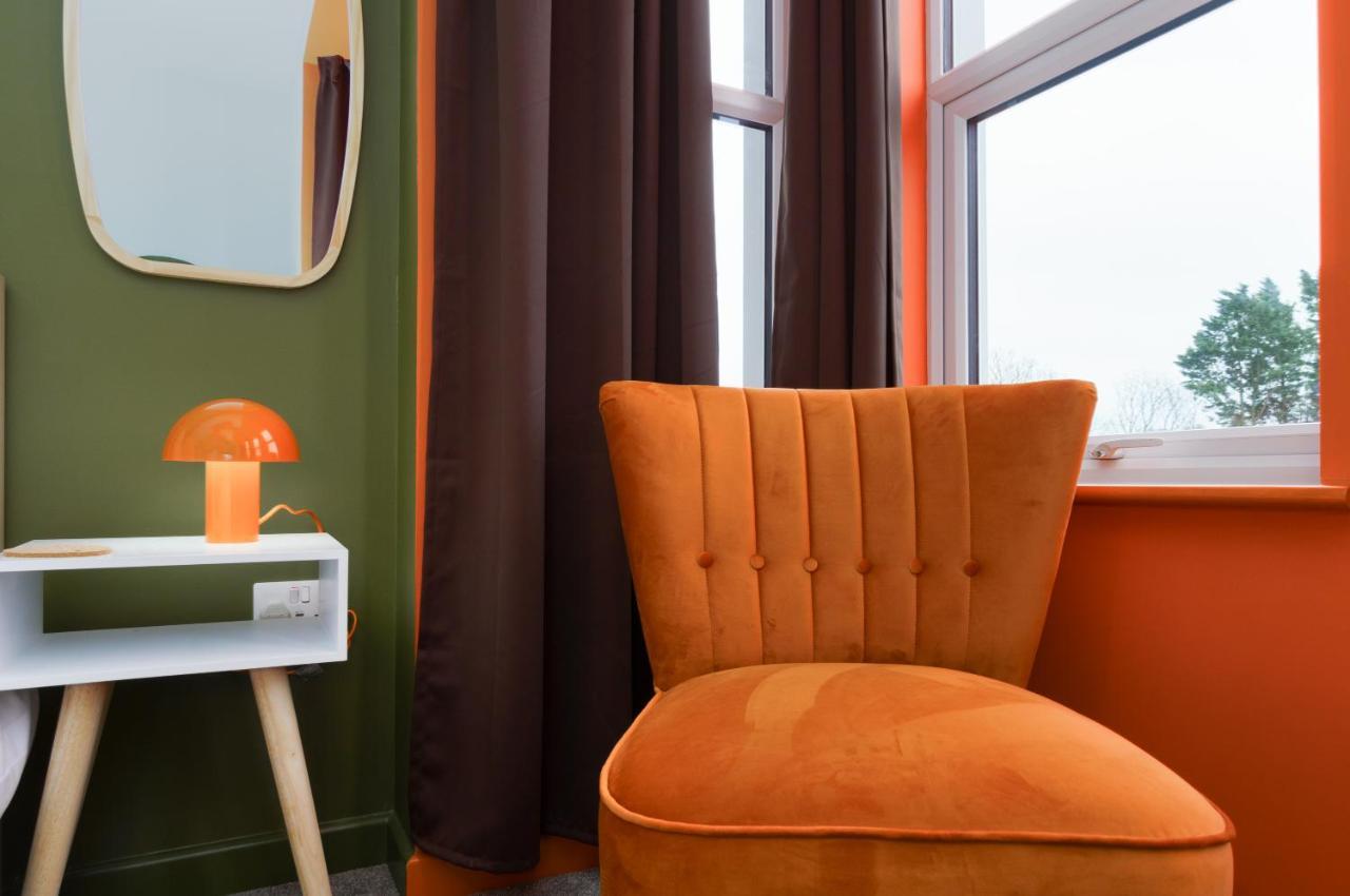 Apartment Two - Private Car Park, Comfortable And Well Equipped - By Ocean City Retreats Plymouth Eksteriør billede