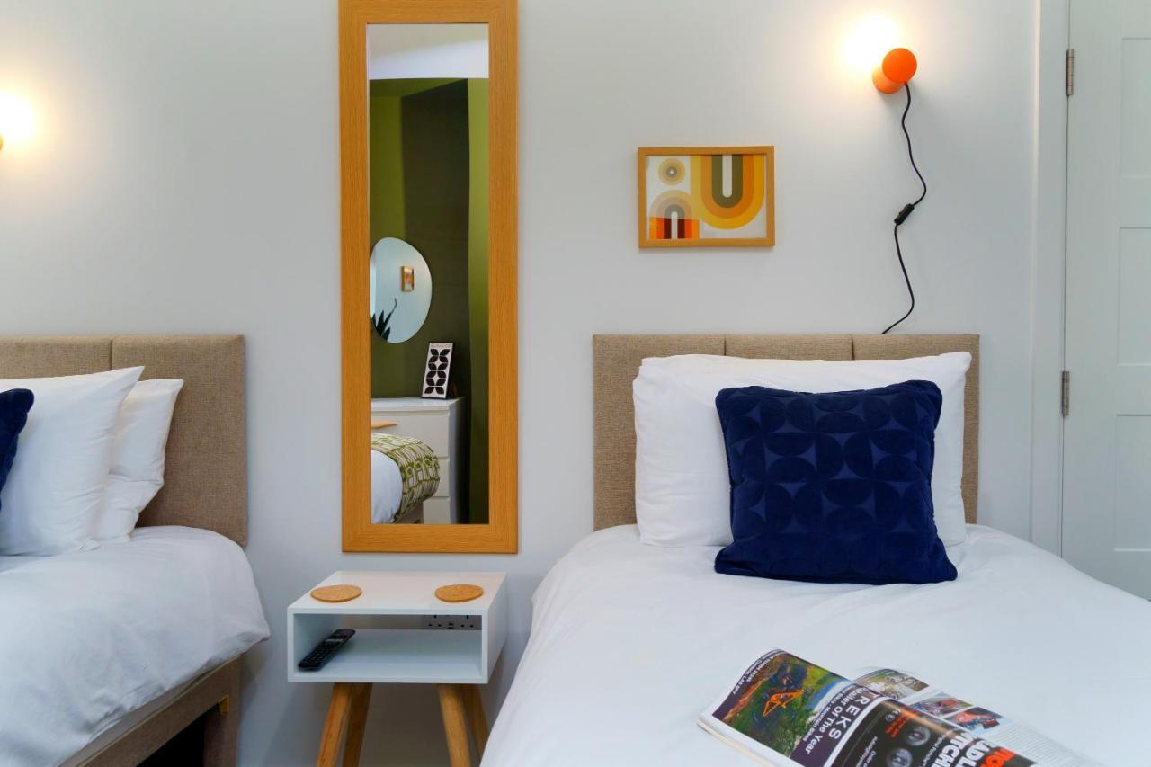 Apartment Two - Private Car Park, Comfortable And Well Equipped - By Ocean City Retreats Plymouth Eksteriør billede