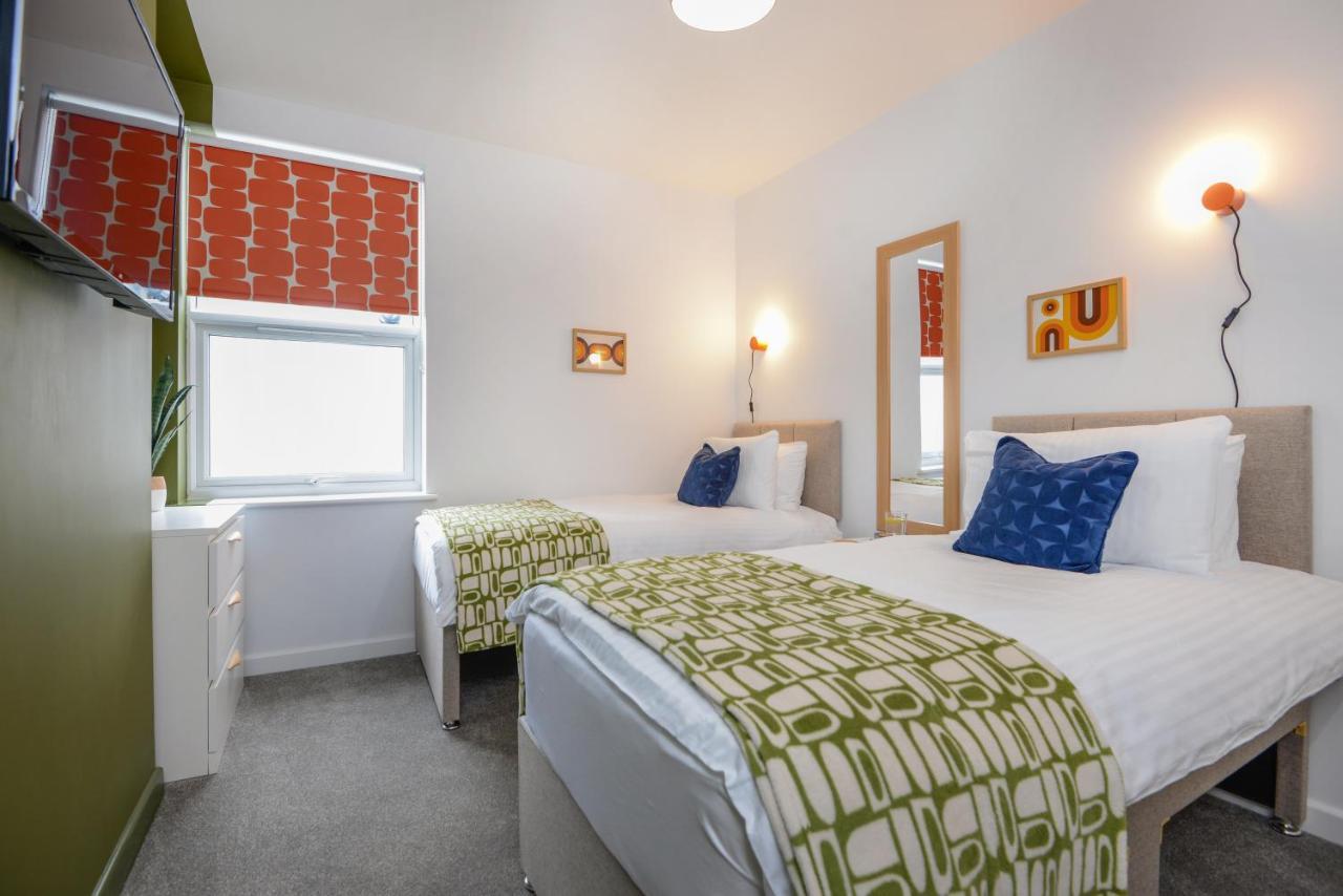 Apartment Two - Private Car Park, Comfortable And Well Equipped - By Ocean City Retreats Plymouth Eksteriør billede